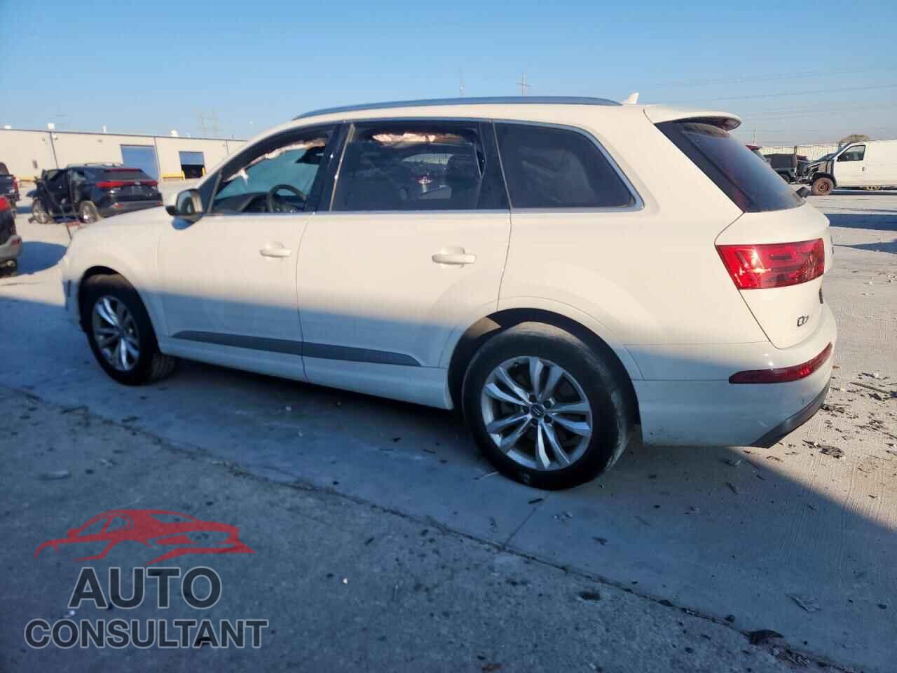 AUDI Q7 2019 - WA1AAAF7XKD030298