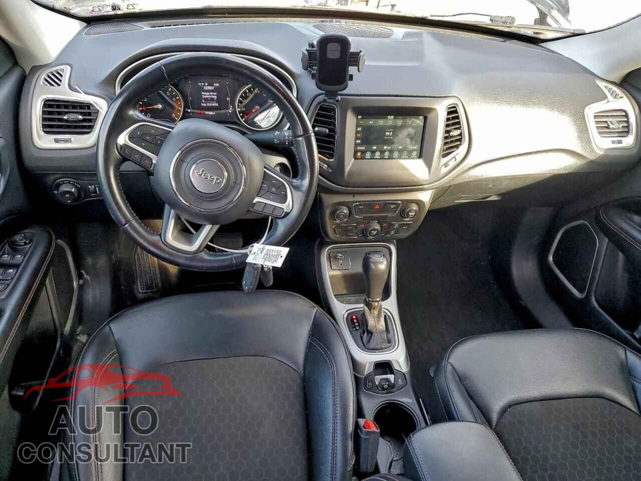 JEEP COMPASS 2020 - 3C4NJCBB5LT247203