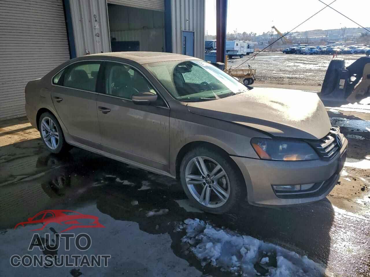 VOLKSWAGEN PASSAT 2015 - 1VWCS7A36FC062855