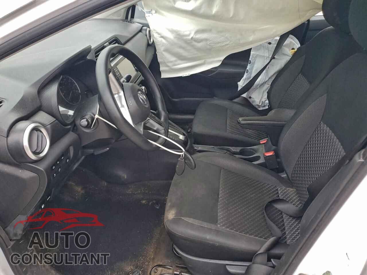 NISSAN VERSA 2020 - 3N1CN8DV5LL901457