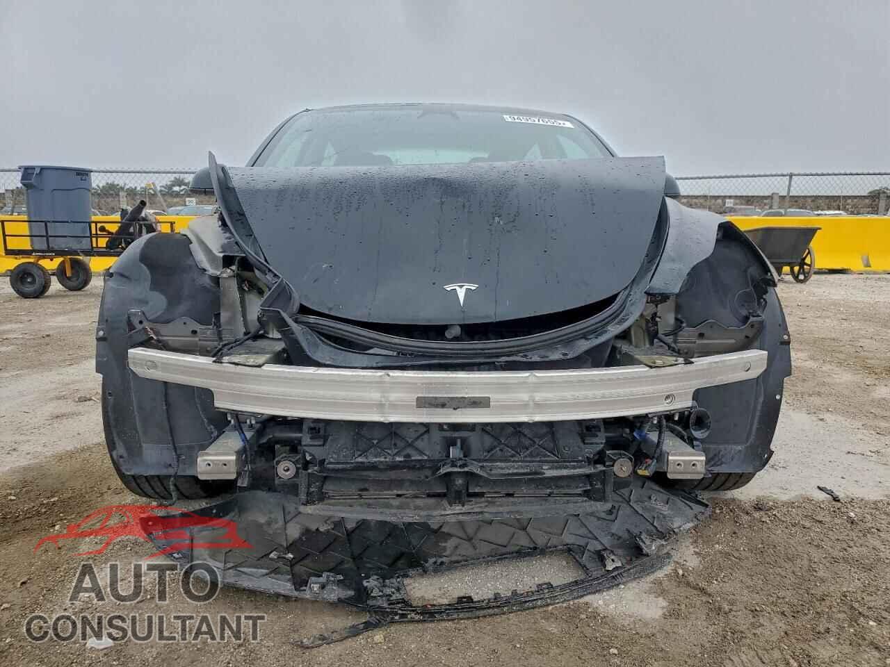 TESLA MODEL 3 2023 - 5YJ3E1EA7PF582972