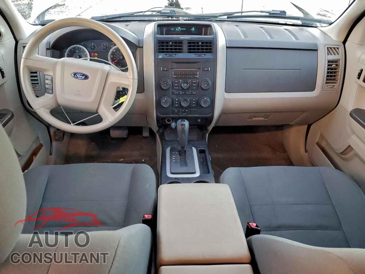 FORD ESCAPE 2009 - 1FMCU92739KB46745
