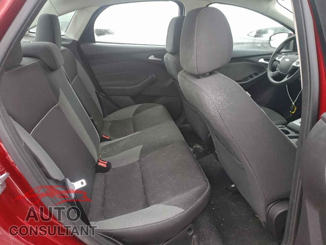 FORD FOCUS 2014 - 1FADP3F28EL420110