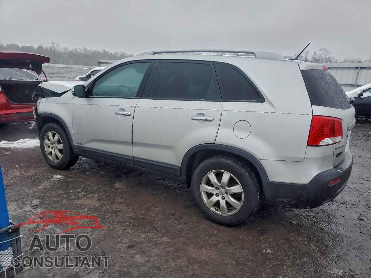 KIA SORENTO 2013 - 5XYKTCA60DG406705