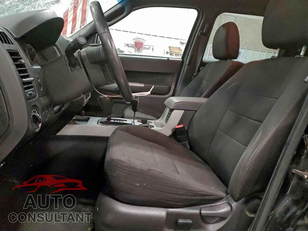FORD ESCAPE 2010 - 1FMCU0D79AKC07867