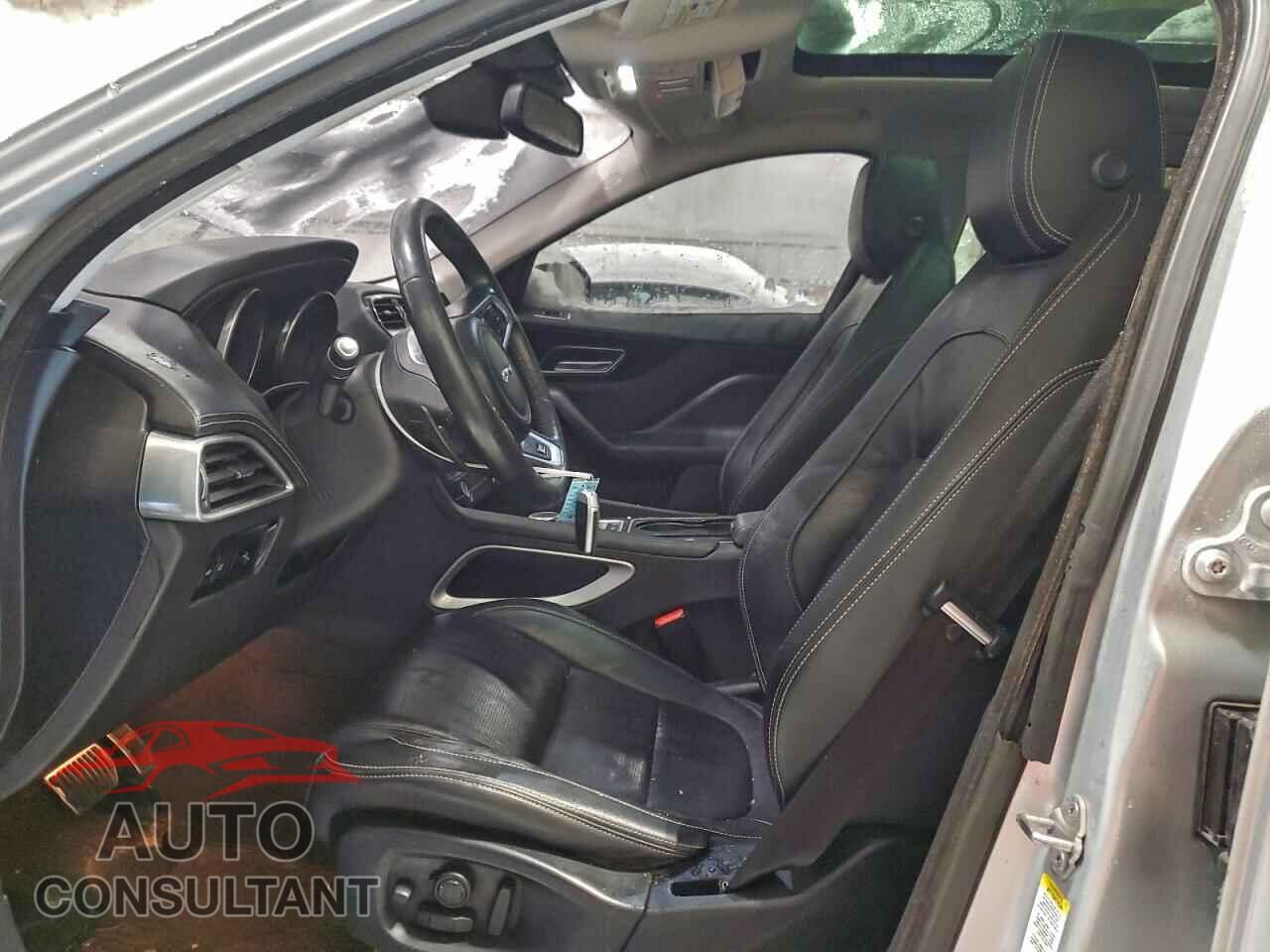 JAGUAR F-PACE 2017 - SADCL2BVXHA493544