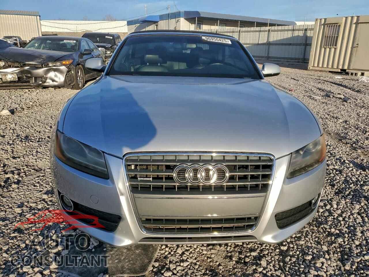 AUDI A5 2012 - WAULFAFH2CN002058
