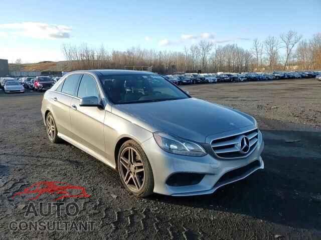 MERCEDES-BENZ E-CLASS 2015 - WDDHF6HBXFB156866