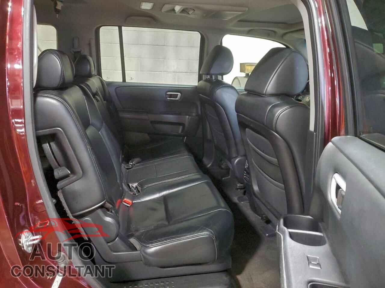 HONDA PILOT 2011 - 5FNYF4H62BB044894