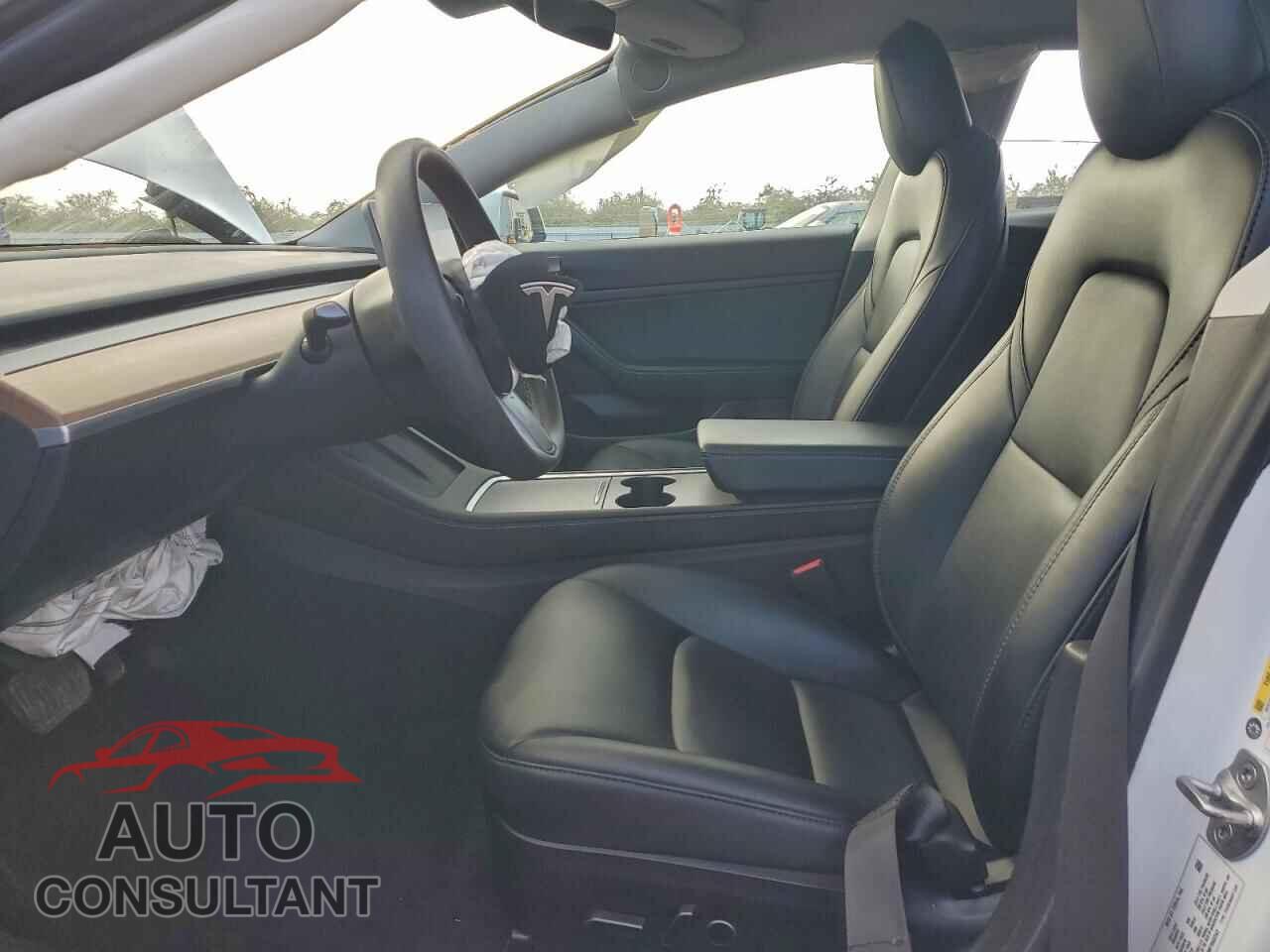 TESLA MODEL 3 2021 - 5YJ3E1EA9MF940343