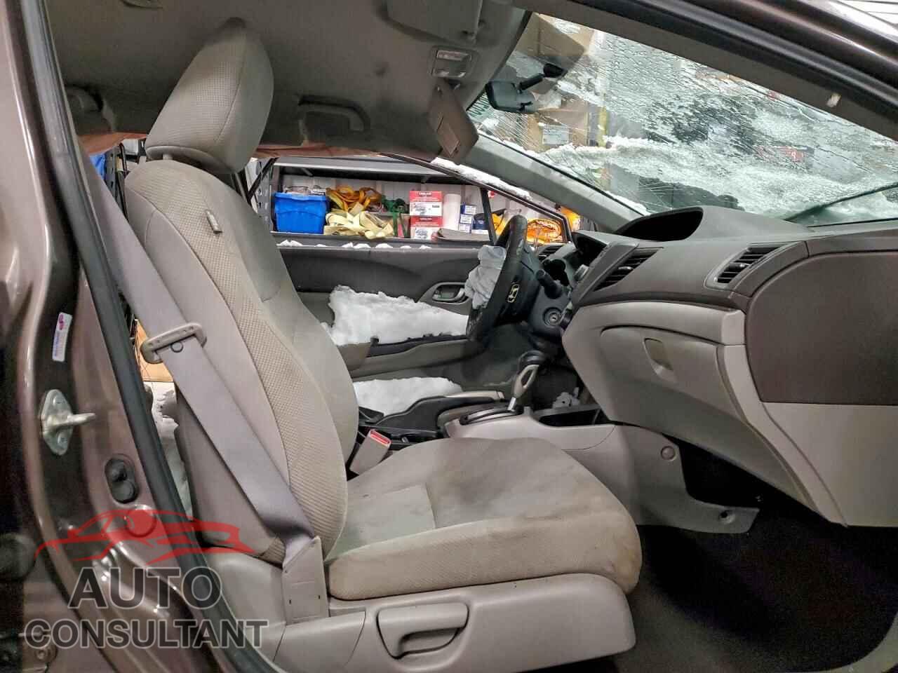 HONDA CIVIC 2012 - 2HGFB2F47CH017258