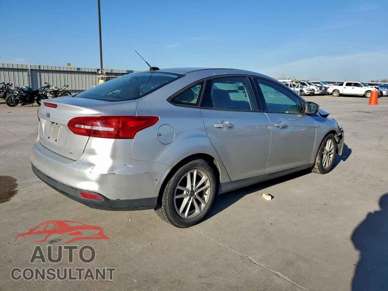 FORD FOCUS 2018 - 1FADP3F26JL213029
