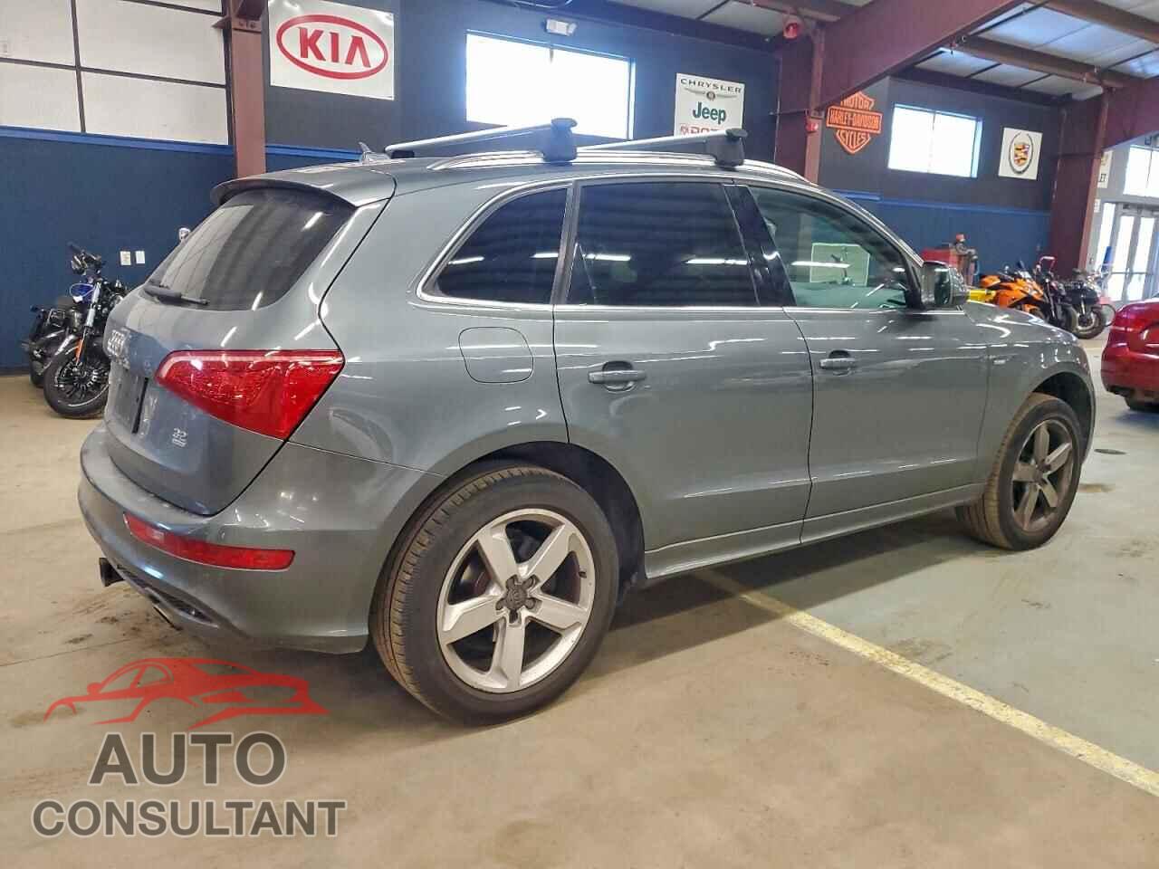 AUDI Q5 2012 - WA1WKAFP8CA028751