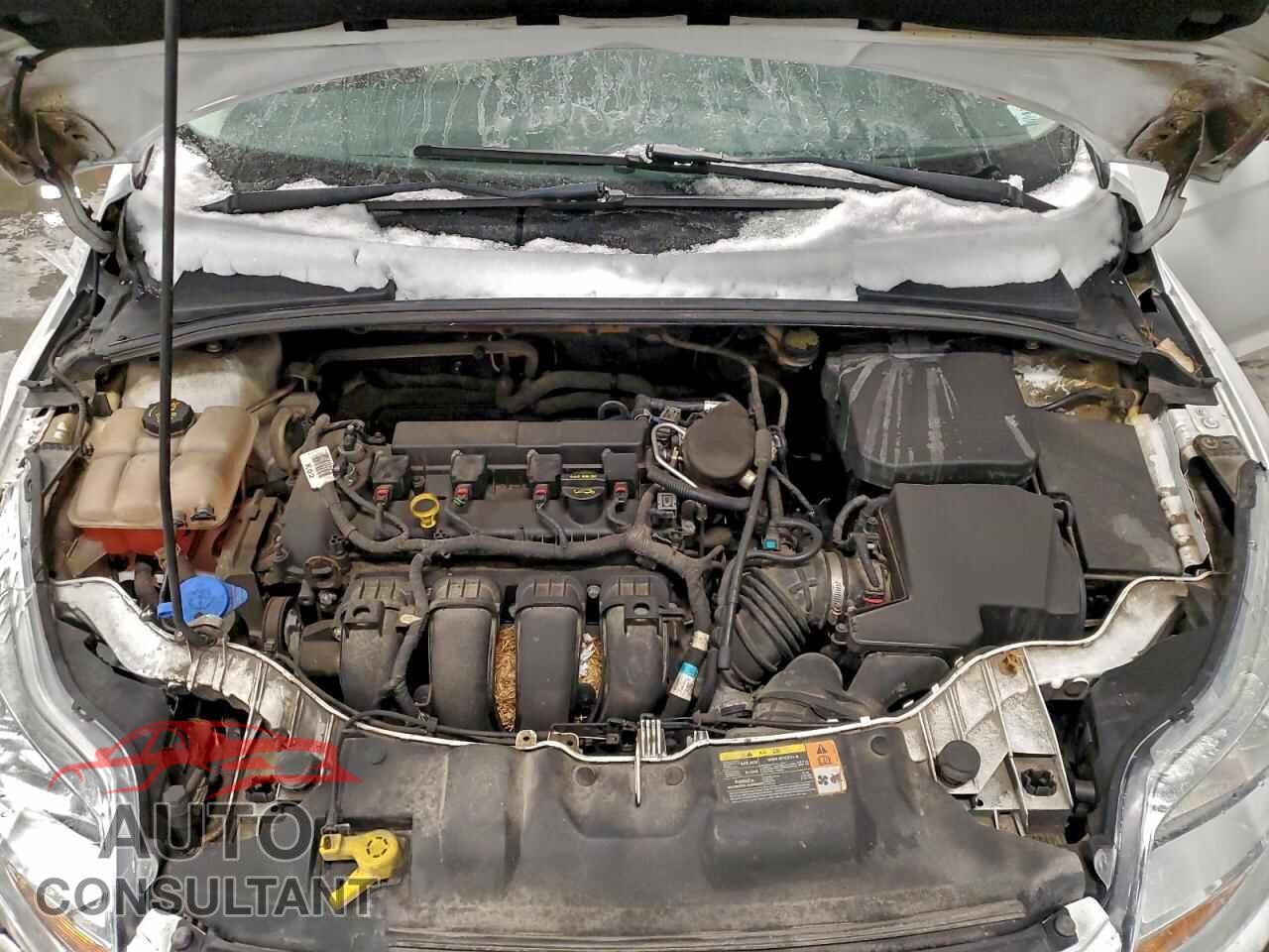 FORD FOCUS 2014 - 1FADP3F27EL239886