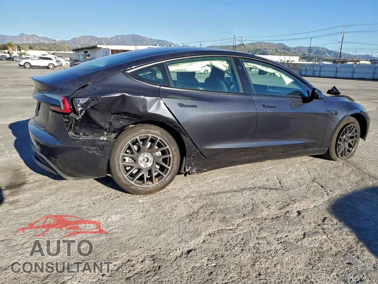 TESLA MODEL 3 2025 - 5YJ3E1EA0SF978590