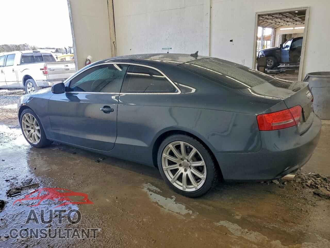 AUDI A5 2011 - WAULFAFR2BA086767