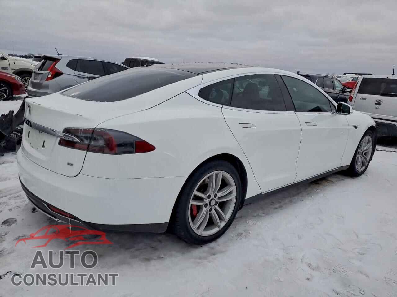 TESLA MODEL S 2013 - 5YJSA1CN7DFP26464