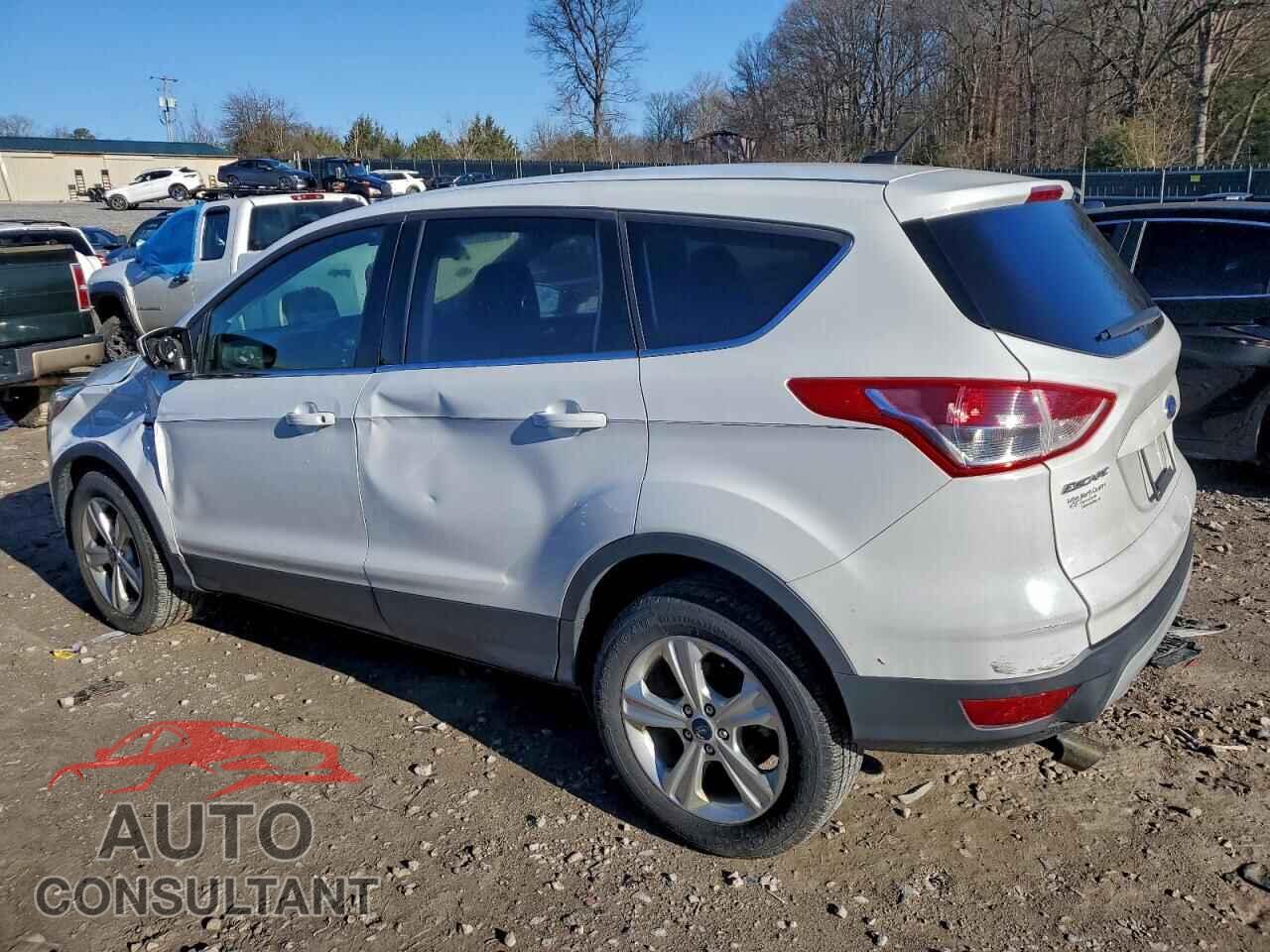 FORD ESCAPE 2016 - 1FMCU9GX2GUC40402