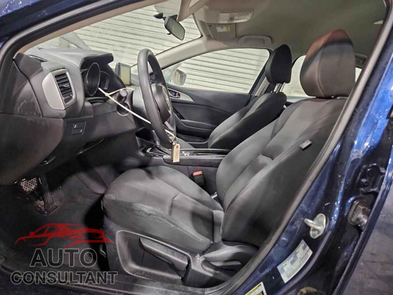 MAZDA 3 2017 - 3MZBN1U70HM100466