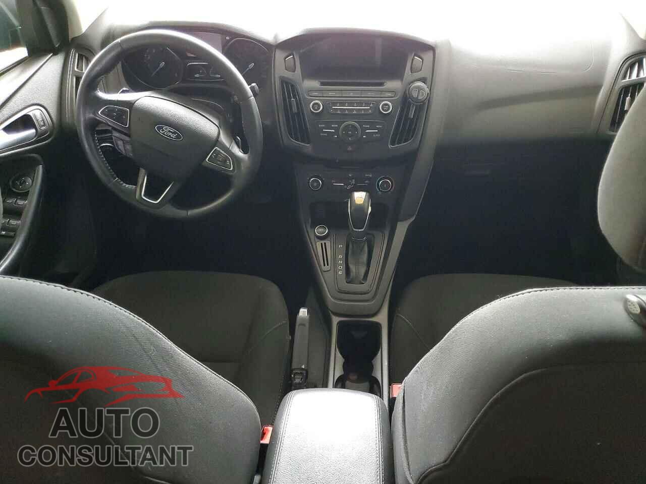 FORD FOCUS 2016 - 1FADP3F2XGL258418