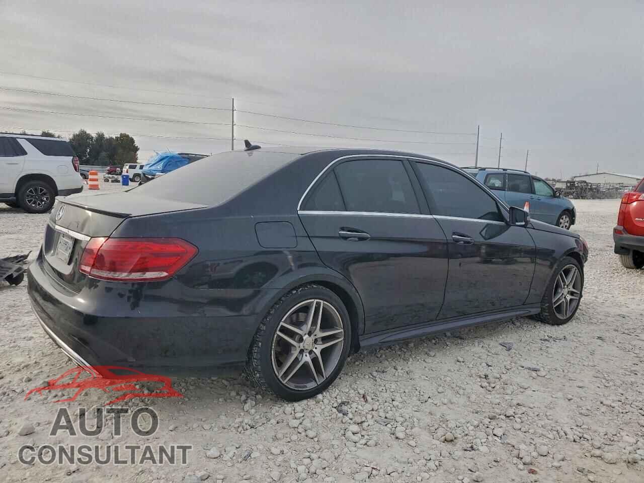 MERCEDES-BENZ E-CLASS 2015 - WDDHF5KB3FB084458