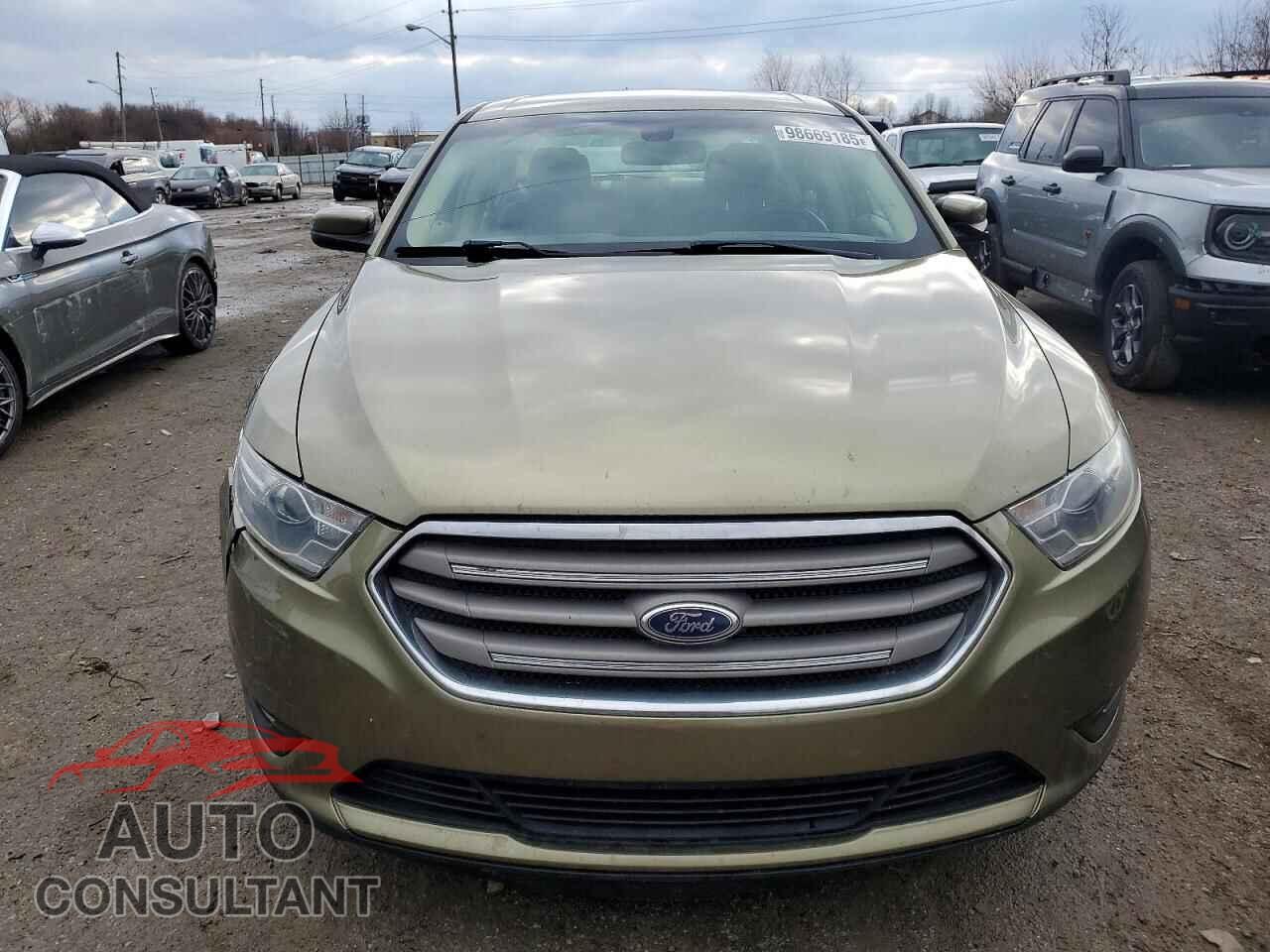 FORD TAURUS 2013 - 1FAHP2E82DG232532