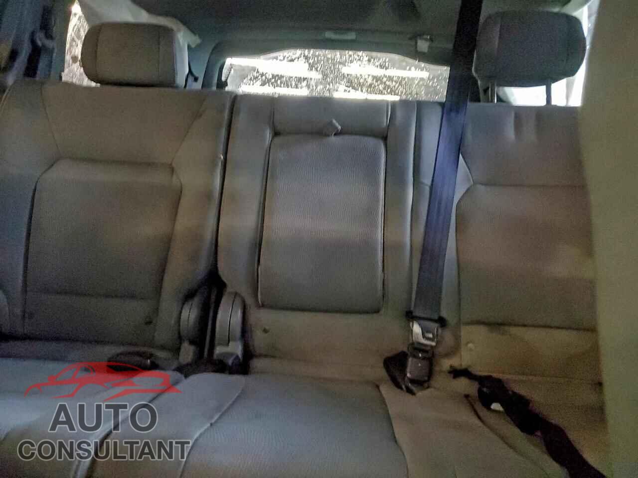 HONDA PILOT 2011 - 5FNYF3H25BB046548