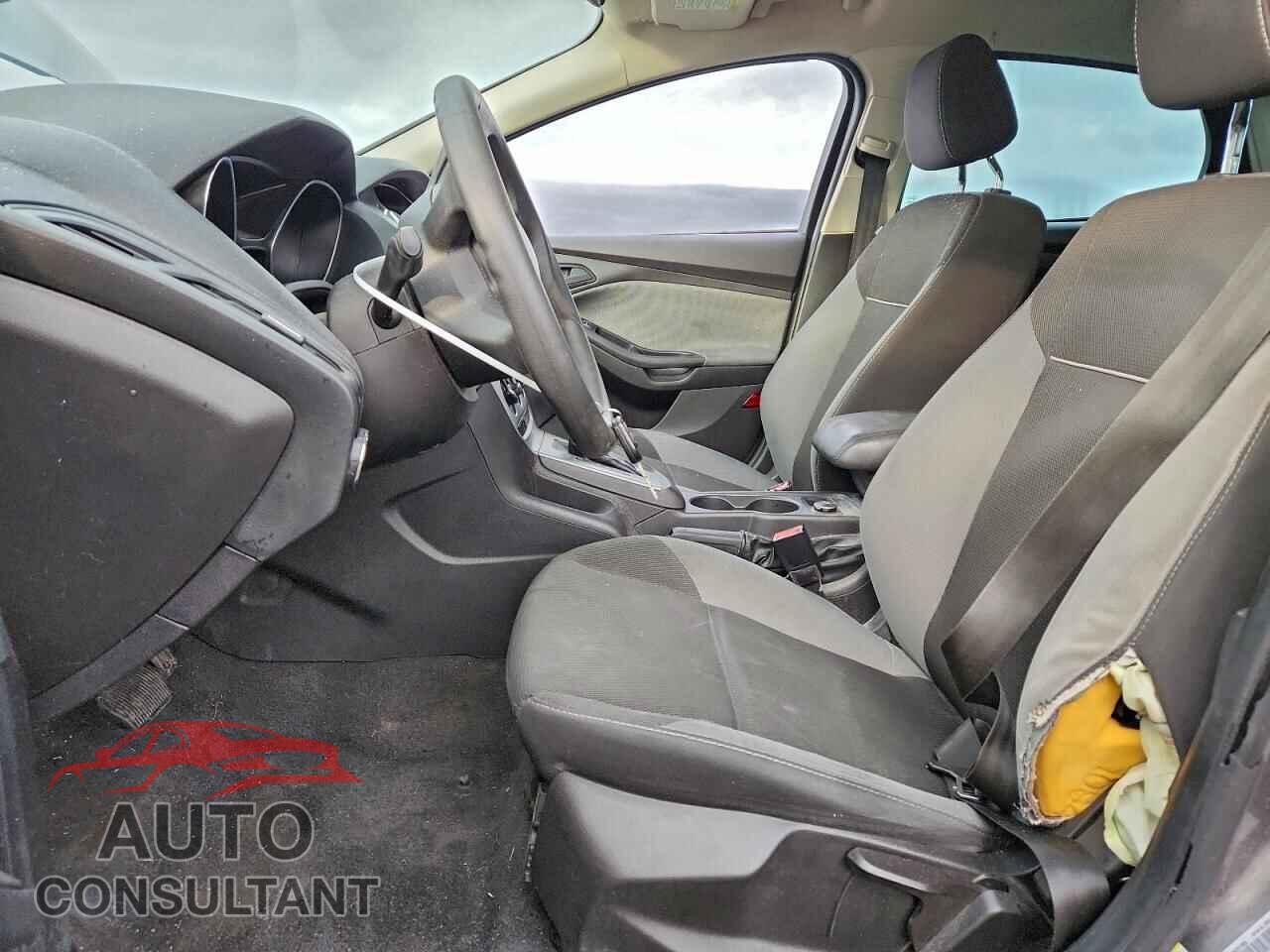 FORD FOCUS 2012 - 1FAHP3F20CL343246