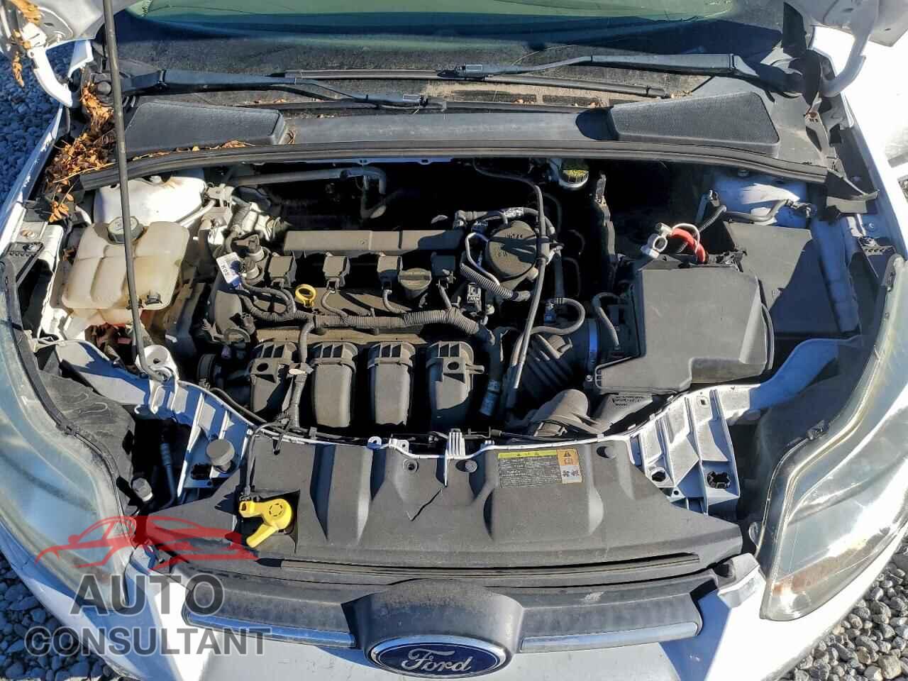 FORD FOCUS 2012 - 1FAHP3F28CL404326