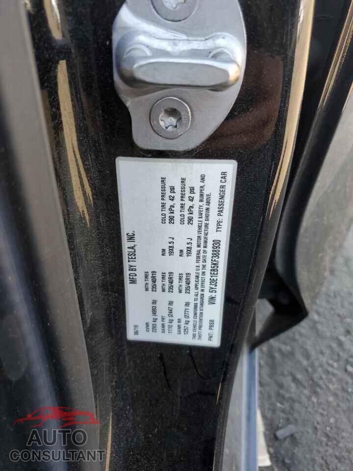 TESLA MODEL 3 2019 - 5YJ3E1EB5KF388930