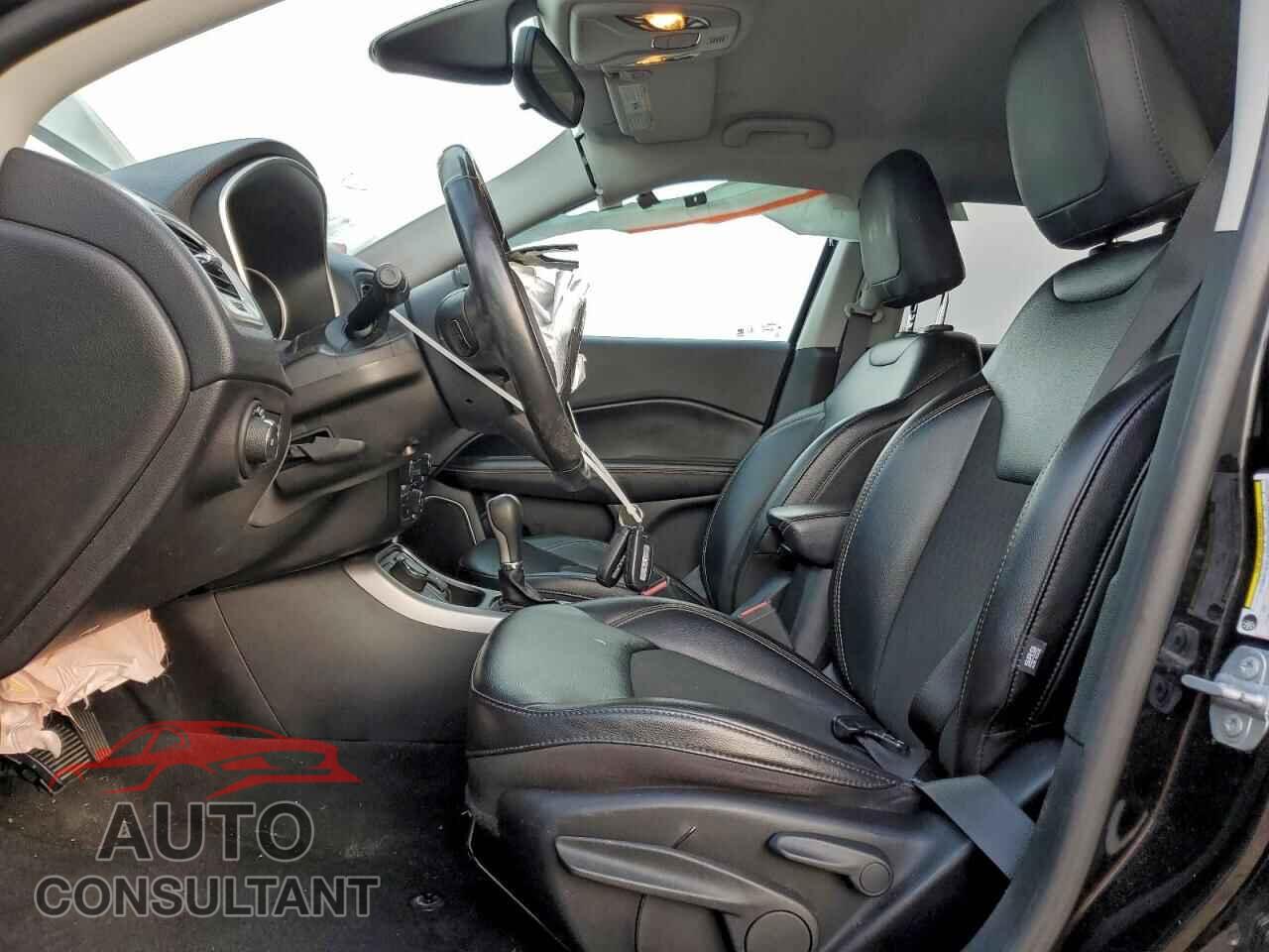 JEEP COMPASS 2020 - 3C4NJDBB8LT138367