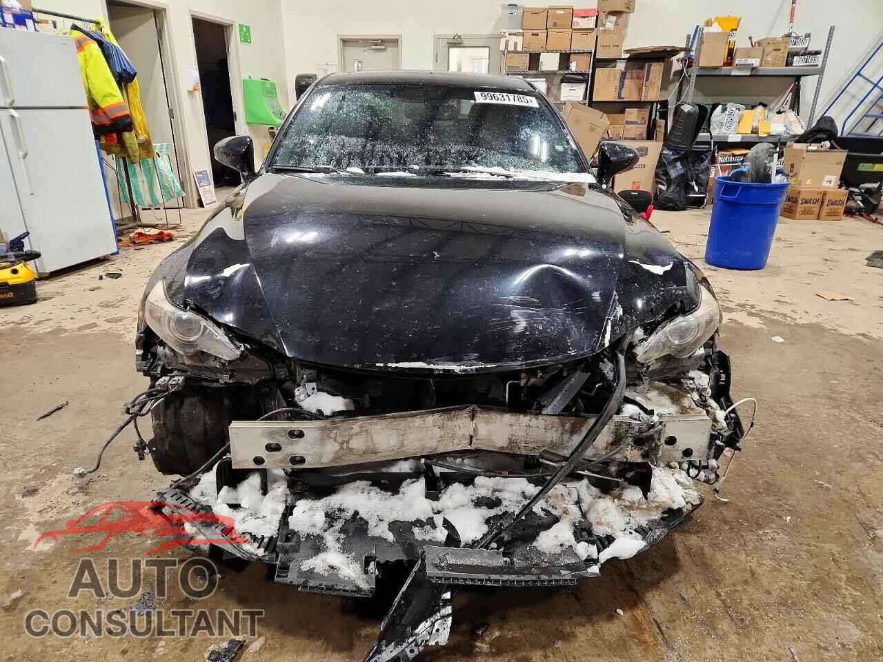 LEXUS IS 2014 - JTHCF1D24E5002663