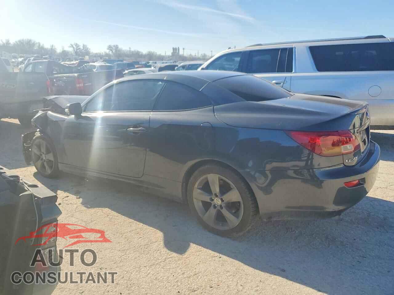 LEXUS IS 2010 - JTHFF2C29A2504228