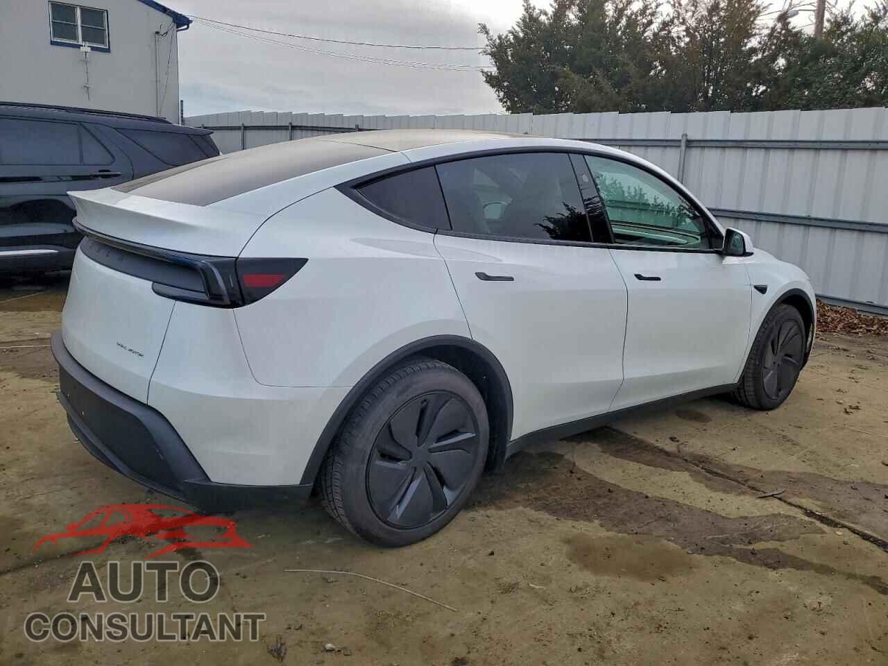 TESLA MODEL Y 2026 - 7SAYGDEE8TF447601