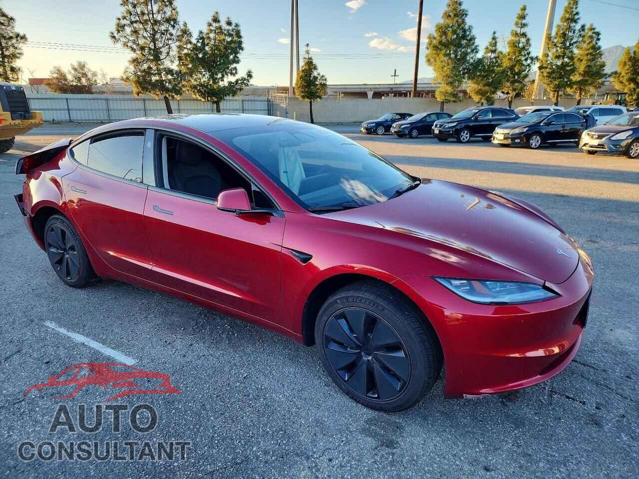 TESLA MODEL 3 2024 - 5YJ3E1EA4RF872458