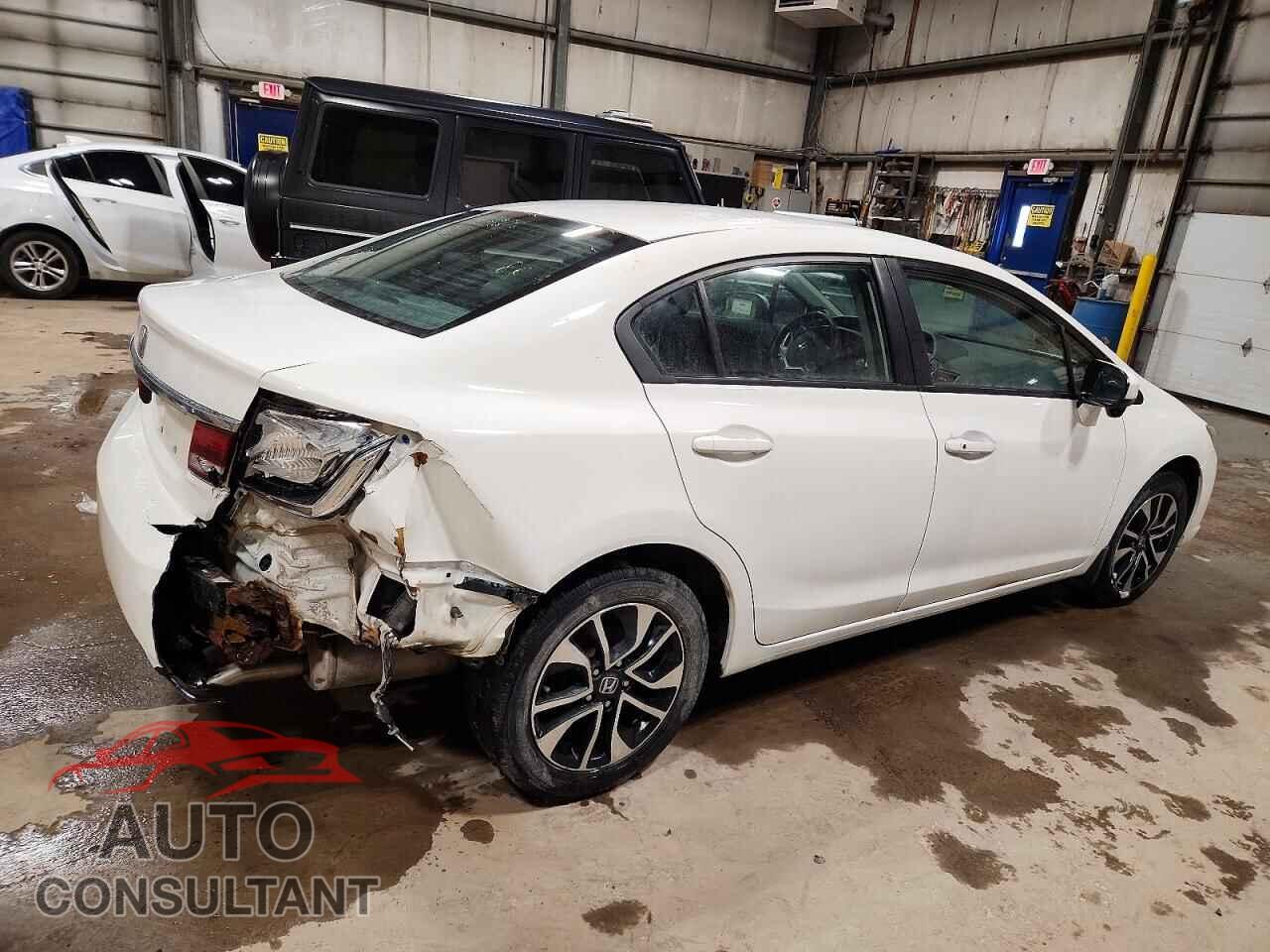 HONDA CIVIC 2015 - 2HGFB2F59FH008042
