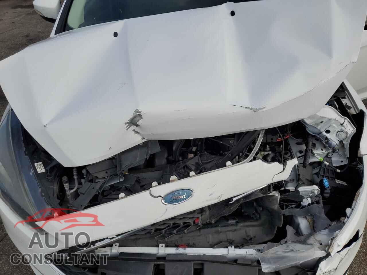 FORD FOCUS 2018 - 1FADP3H26JL294479