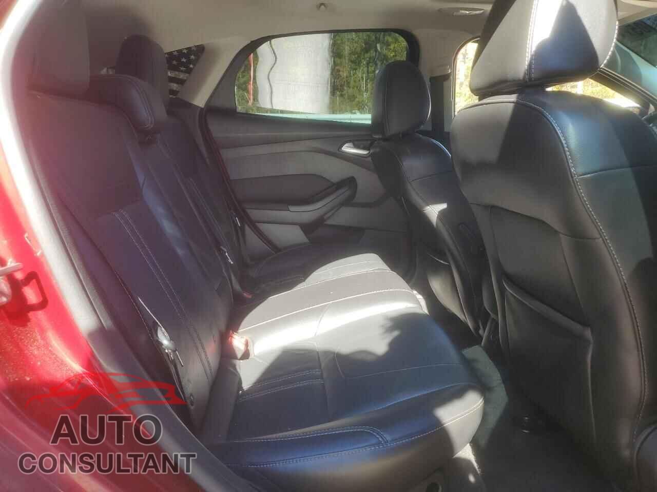 FORD FOCUS 2014 - 1FADP3N21EL367803