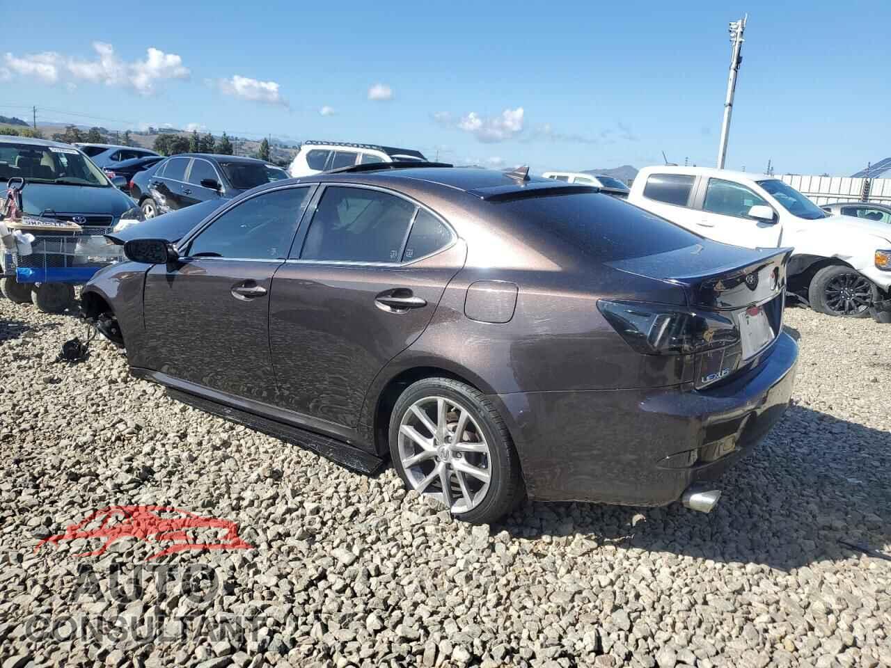 LEXUS IS 2012 - JTHCF5C27C5055010
