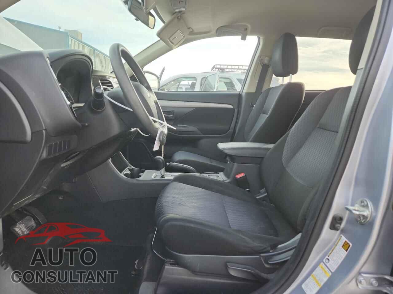 MITSUBISHI OUTLANDER 2014 - JA4AD2A38EZ007787