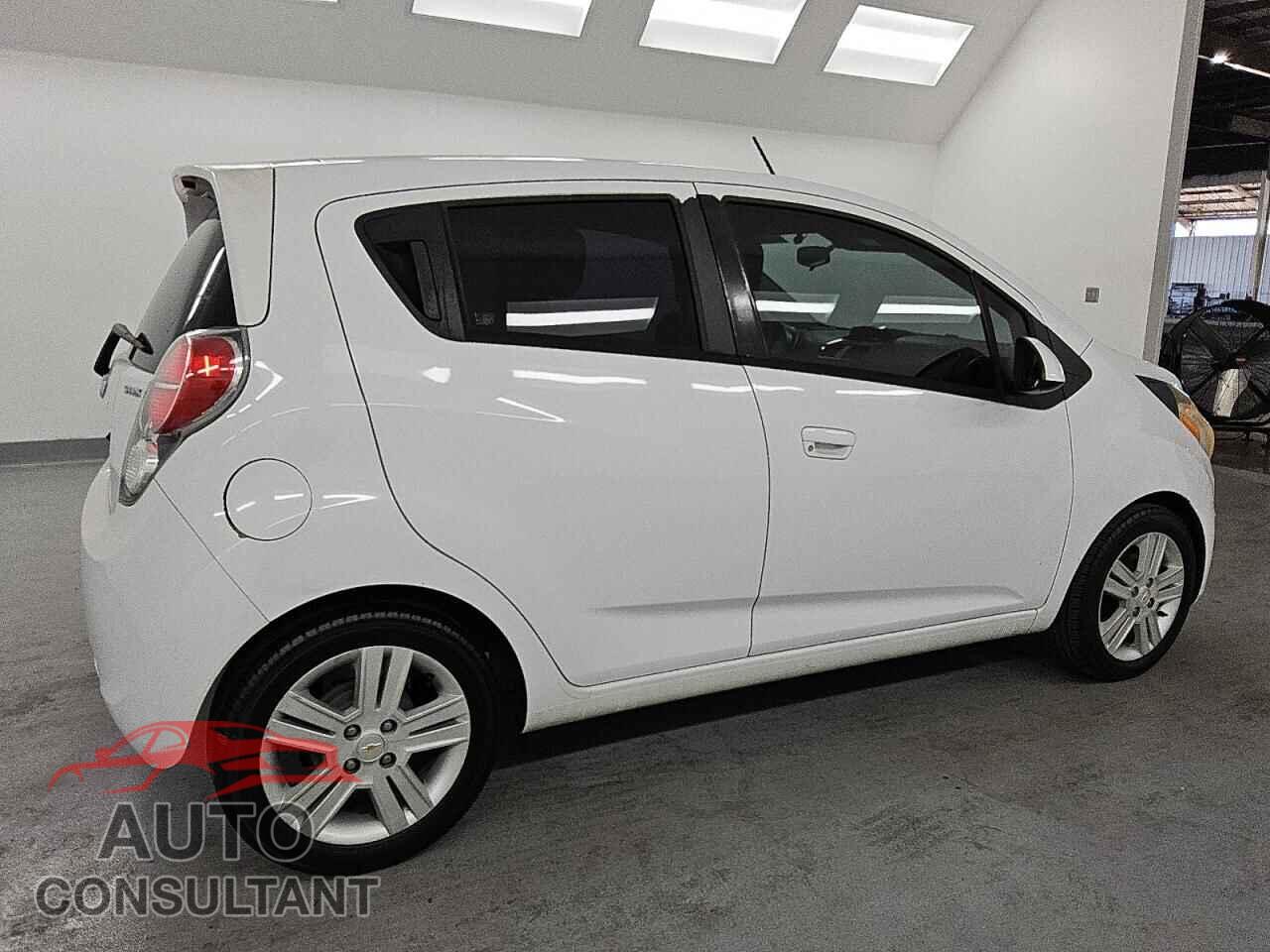 CHEVROLET SPARK 2014 - KL8CD6S97EC552092