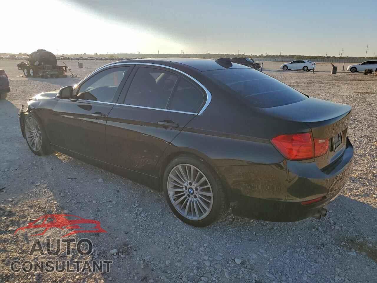 BMW 3 SERIES 2013 - WBA3A5C50DF601097