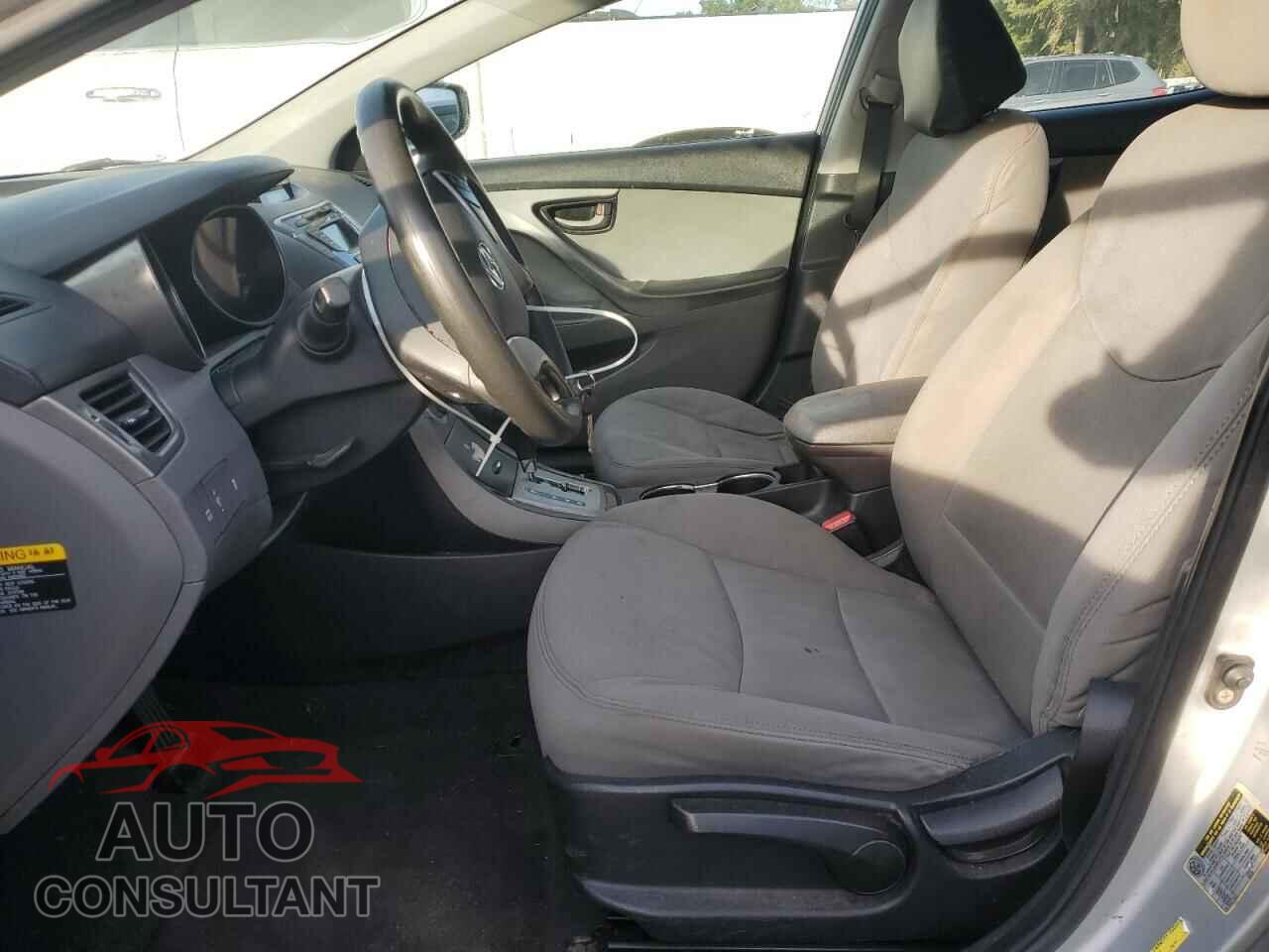 HYUNDAI ELANTRA 2012 - 5NPDH4AE2CH067461