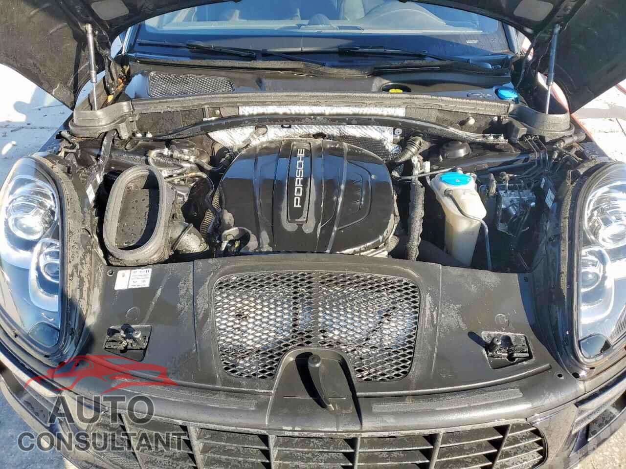 PORSCHE MACAN 2018 - WP1AA2A55JLB05901