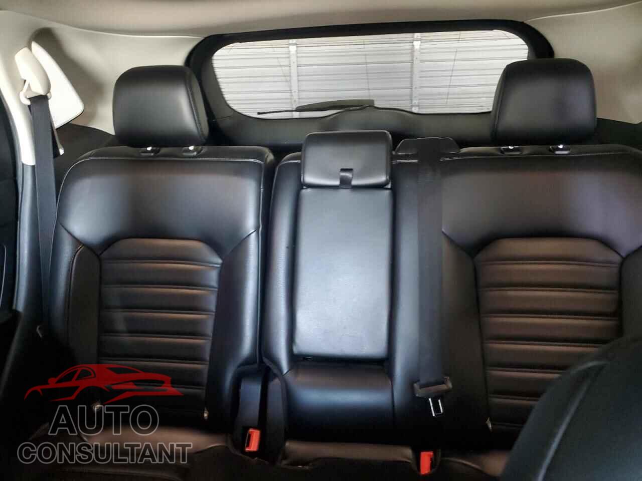 FORD EDGE 2019 - 2FMPK3J90KBB95358