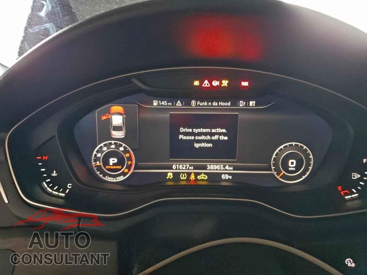 AUDI A4 2018 - WAUKMAF40JN019727