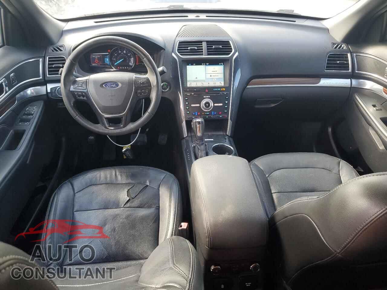 FORD EXPLORER 2018 - 1FM5K7F84JGB80528