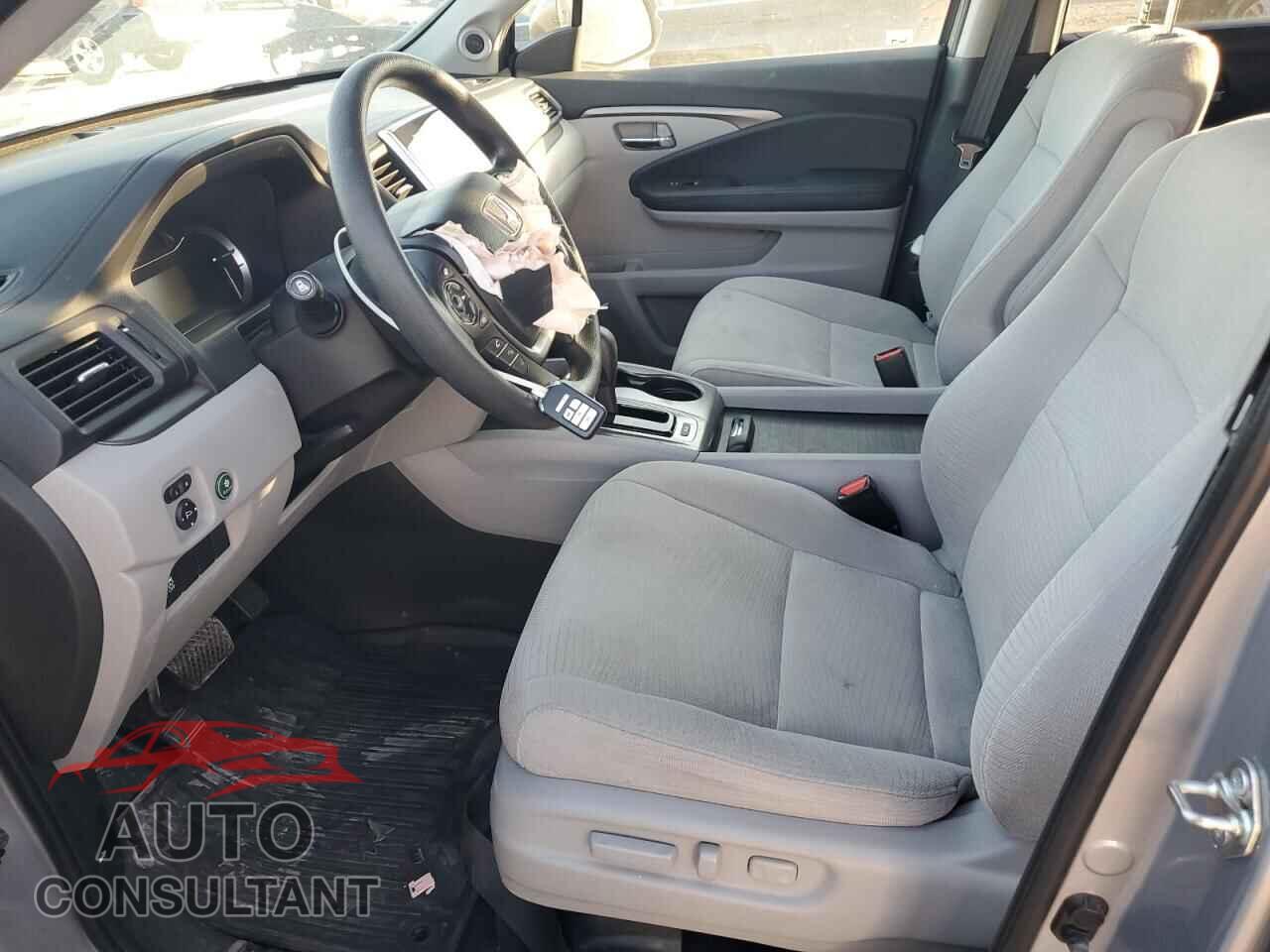 HONDA PILOT 2018 - 5FNYF6H38JB059738
