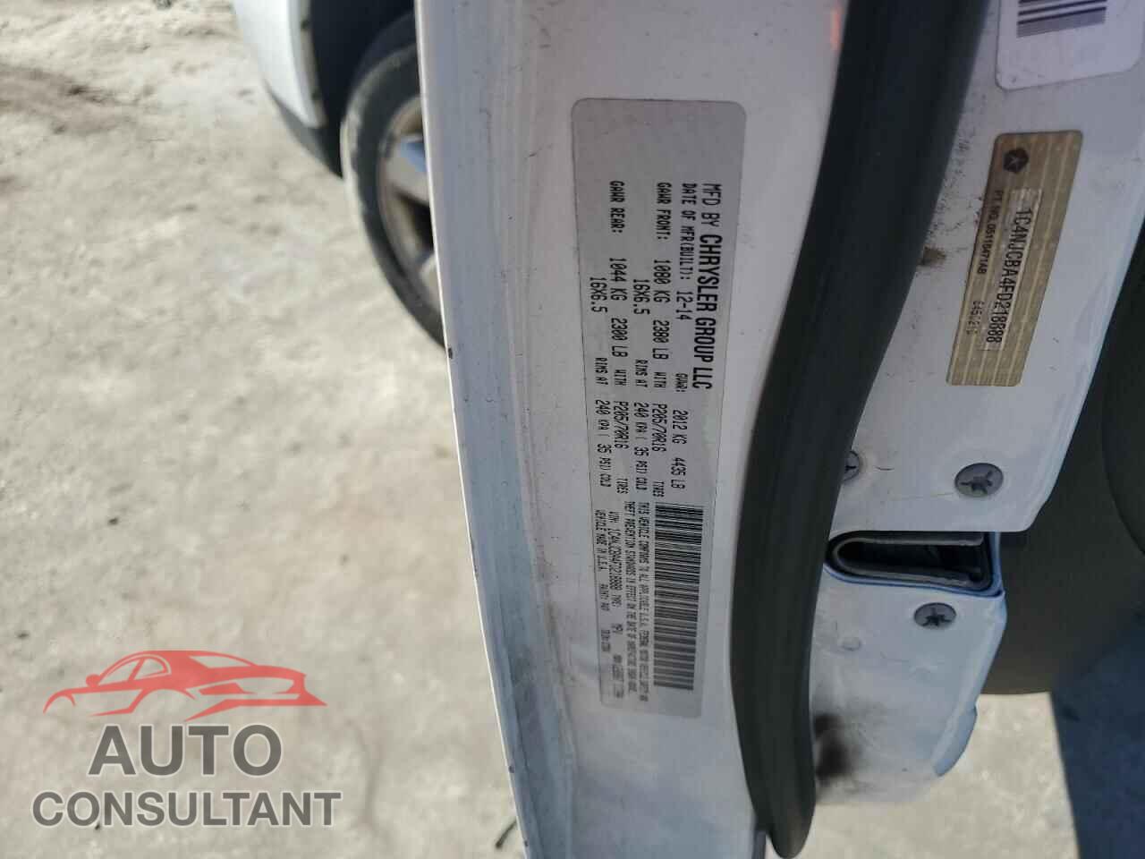JEEP COMPASS 2015 - 1C4NJCBA4FD218888