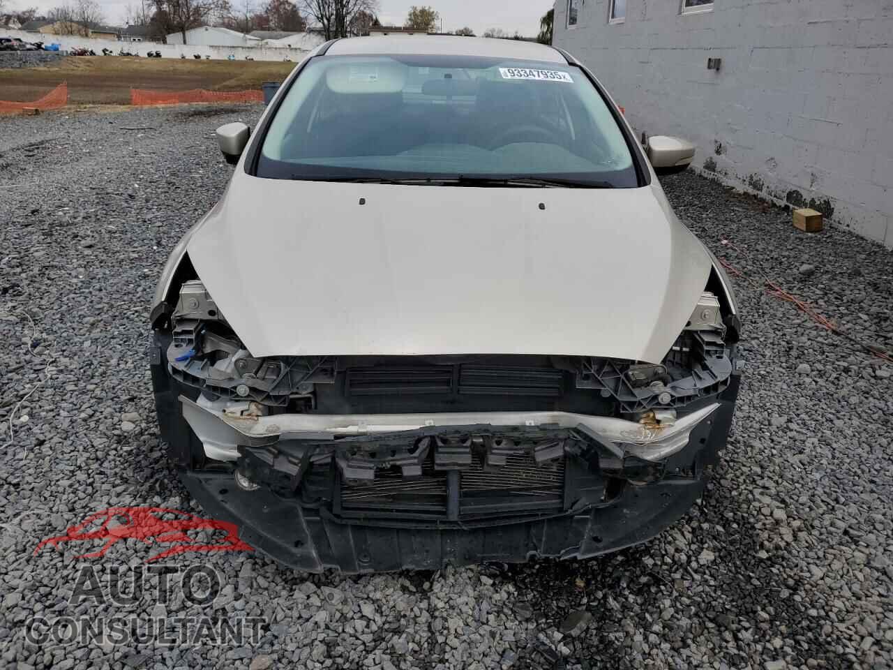 FORD FOCUS 2017 - 1FADP3F2XHL275396